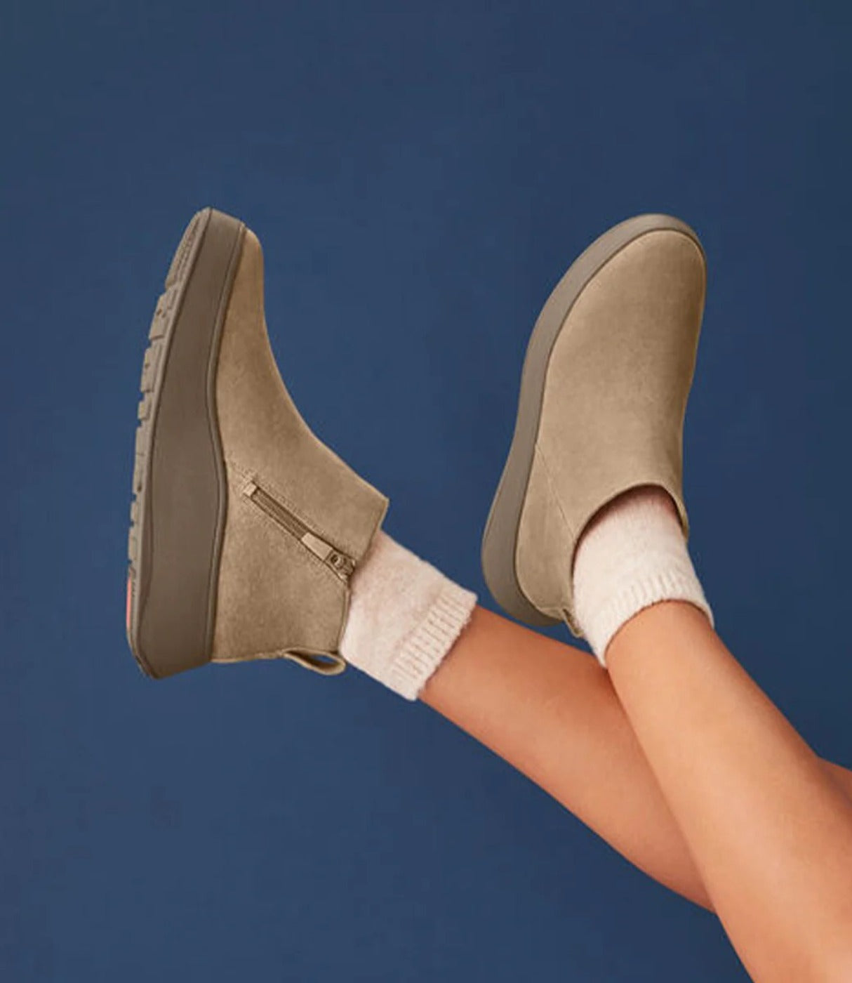 פיטפלופ סנדלים P-Mod Flatform לנשים - אפור