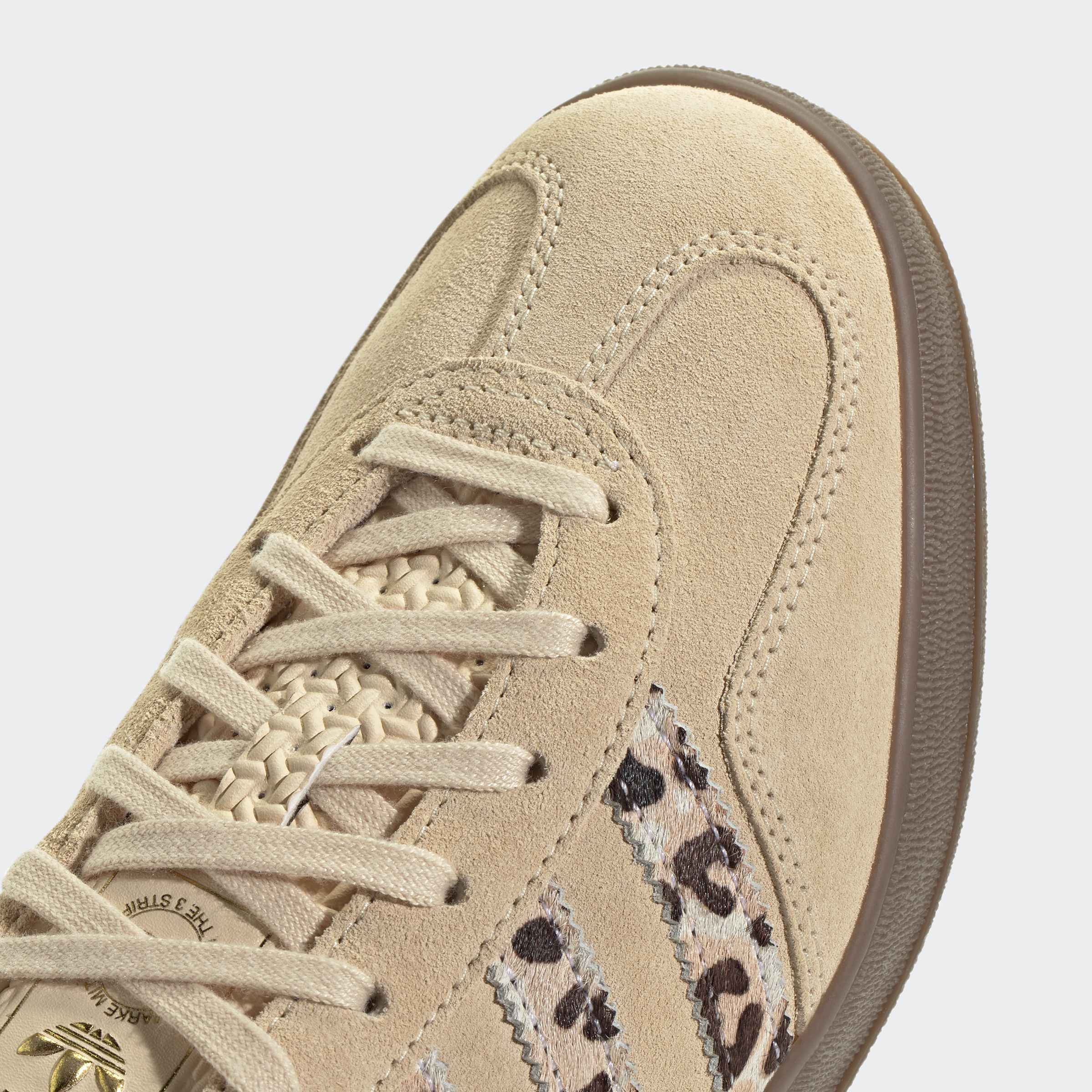 אדידס סניקרס GAZELLE לנשים
