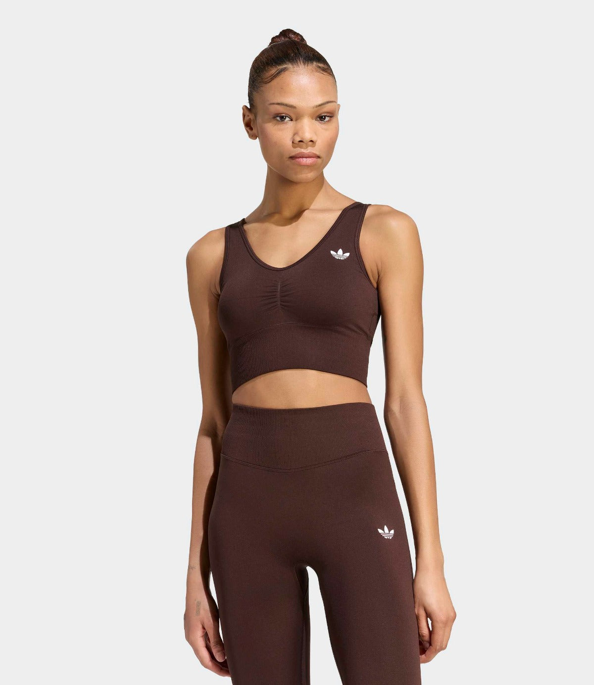 אדידס חזיית ספורט ESSENTIALS SEAMLESS לנשים