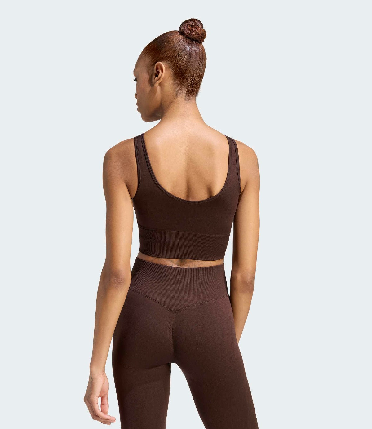 אדידס חזיית ספורט ESSENTIALS SEAMLESS לנשים