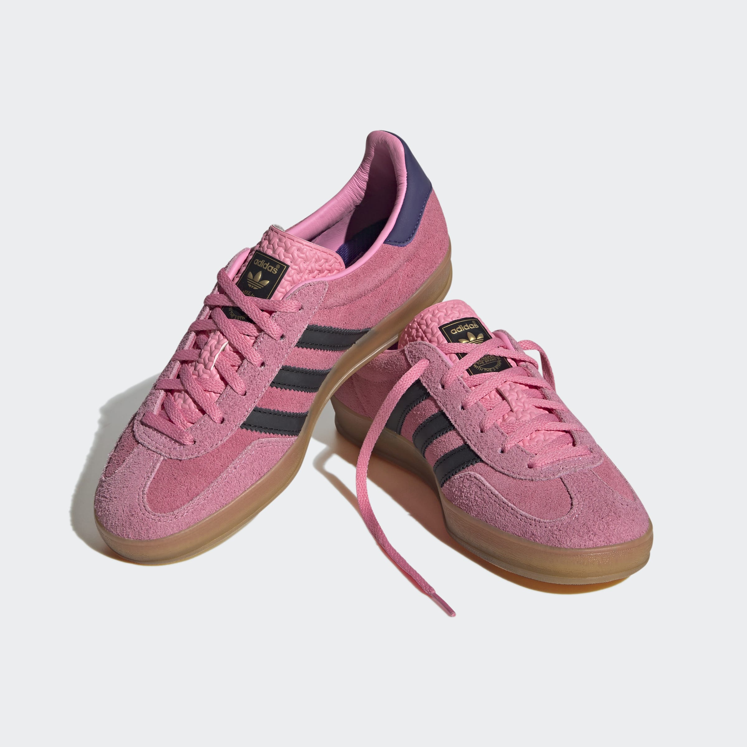 אדידס סניקרס GAZELLE INDOOR לנשים