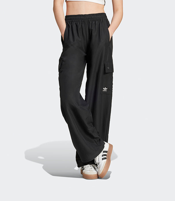 אדידס מכנסי קרגו ESSENTIALS WOVEN לנשים