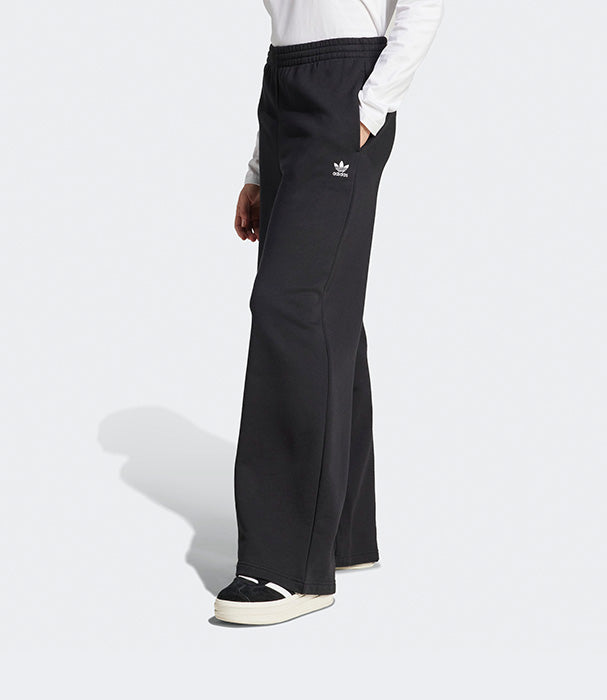 אדידס מכנסיים מתרחבים ESSENTIALS WIDE LEG לנשים