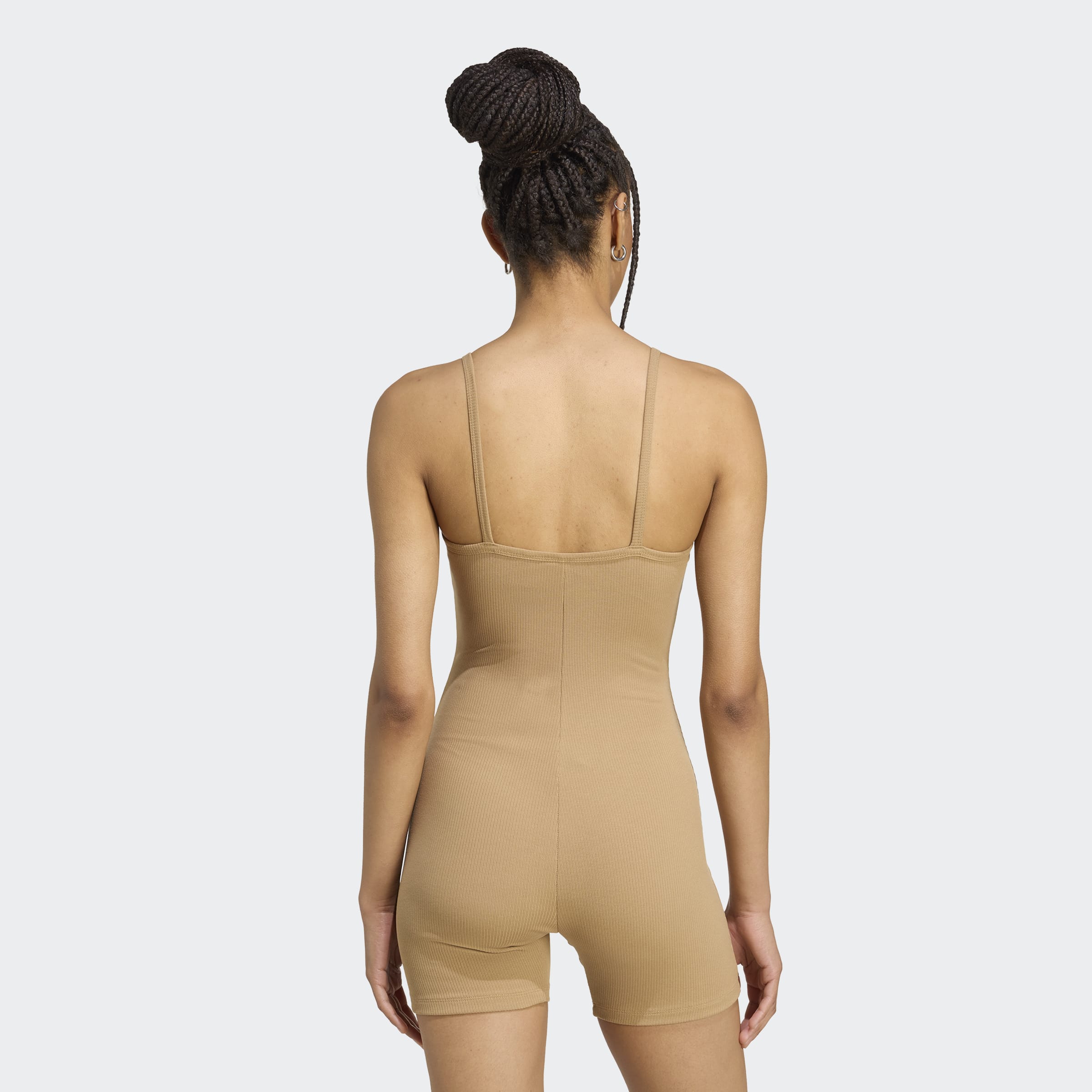 אדידס אוברול קצר ESSENTIALS ONESIE לנשים
