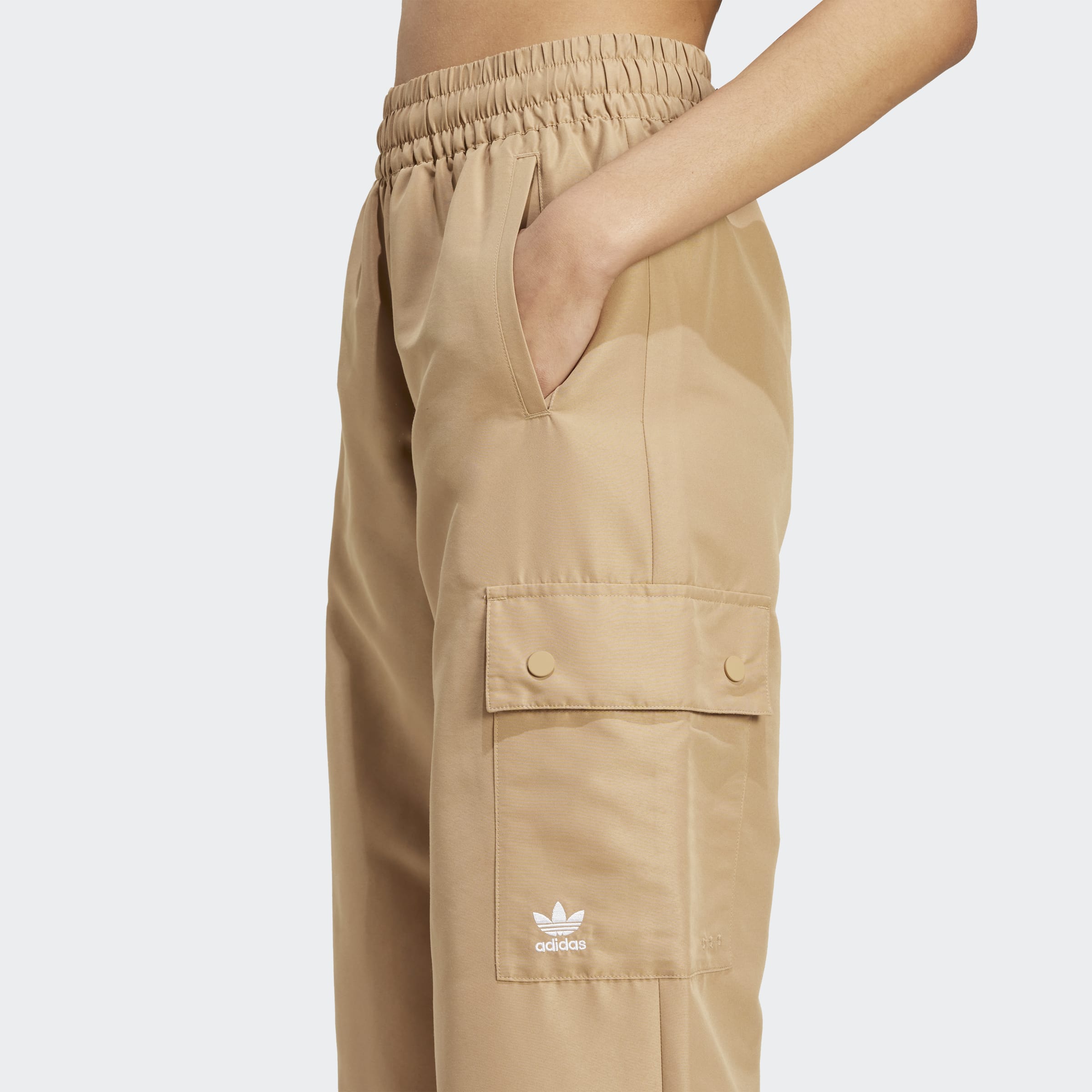 אדידס מכנסי קרגו ESSENTIALS WOVEN לנשים