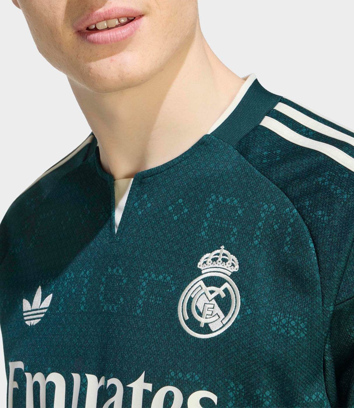 אדידס חולצת כדורגל Real Madrid 26/27 Away לגברים
