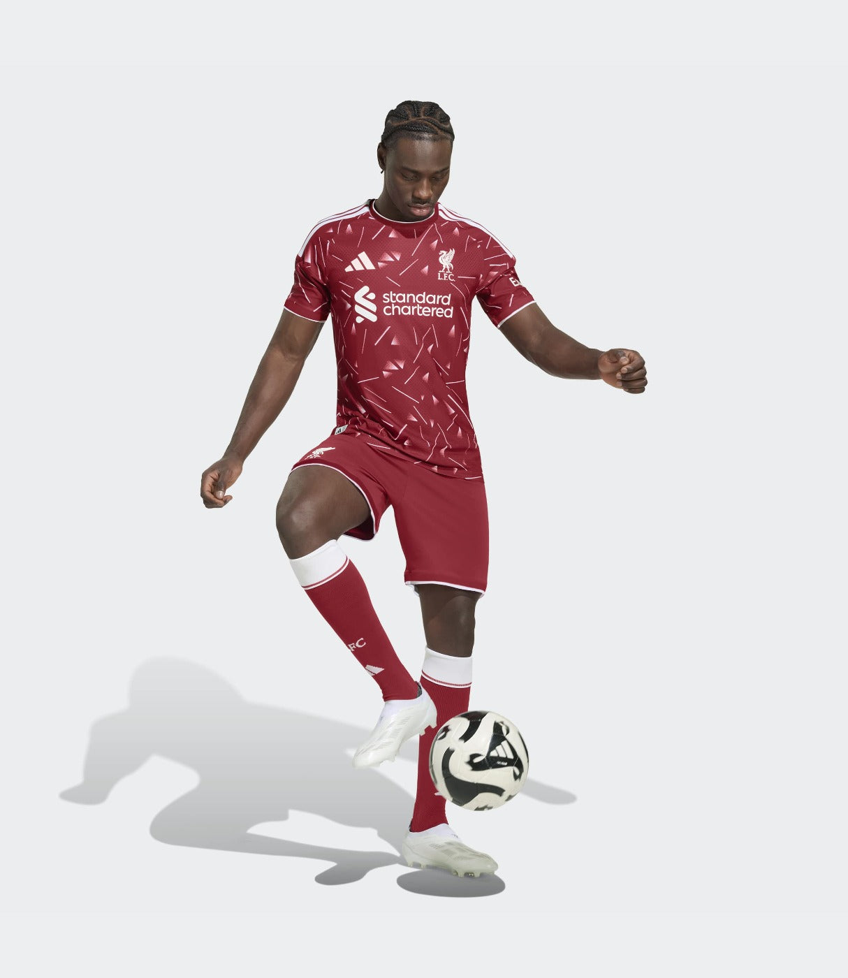 אדידס חולצת ספורט Liverpool 26/27 Home Authentic לגברים - בורדו