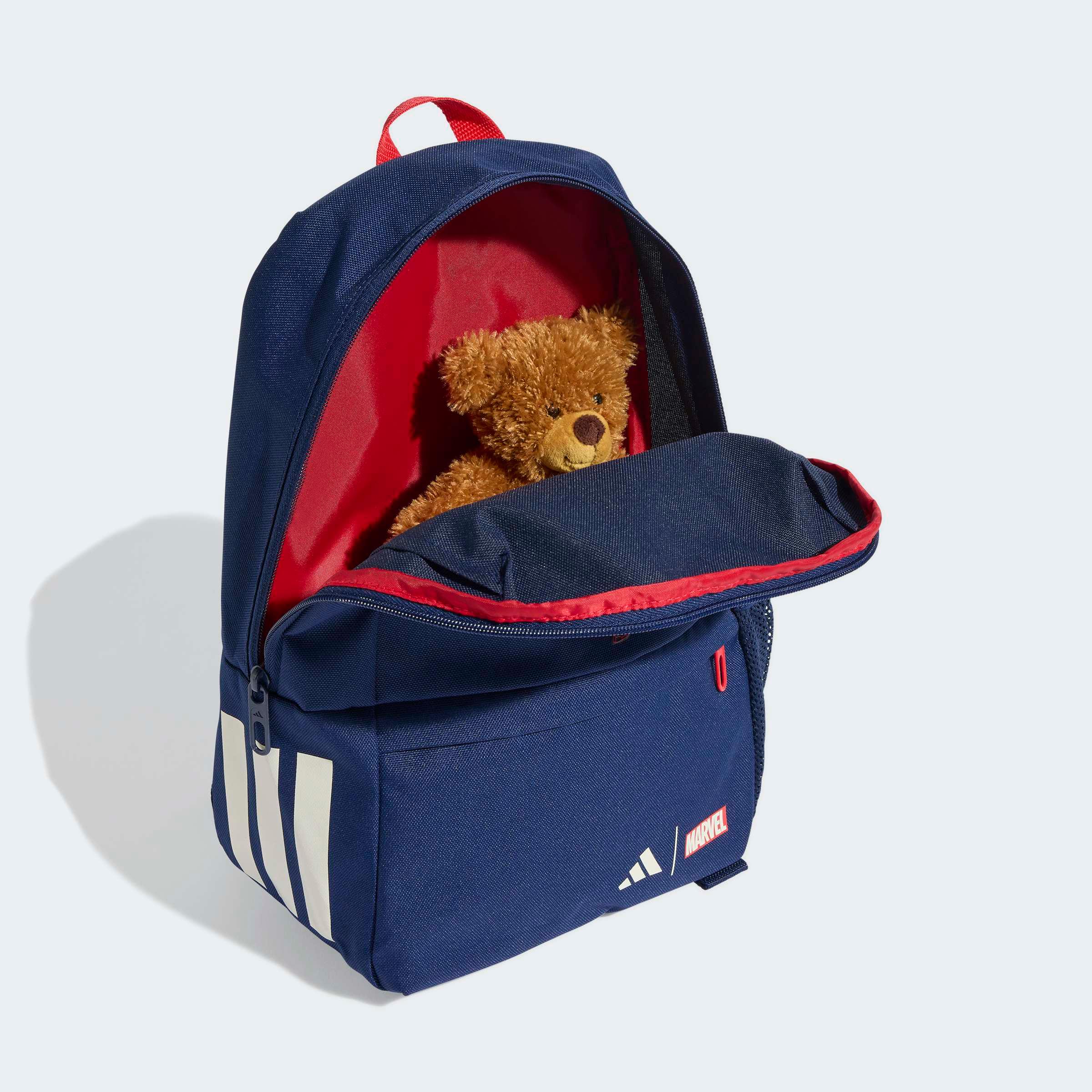 תיק גב כחול עם דובי חום בפנים, עיצוב מרוול, נמכר ב-CHOZEN מותגים מובילים