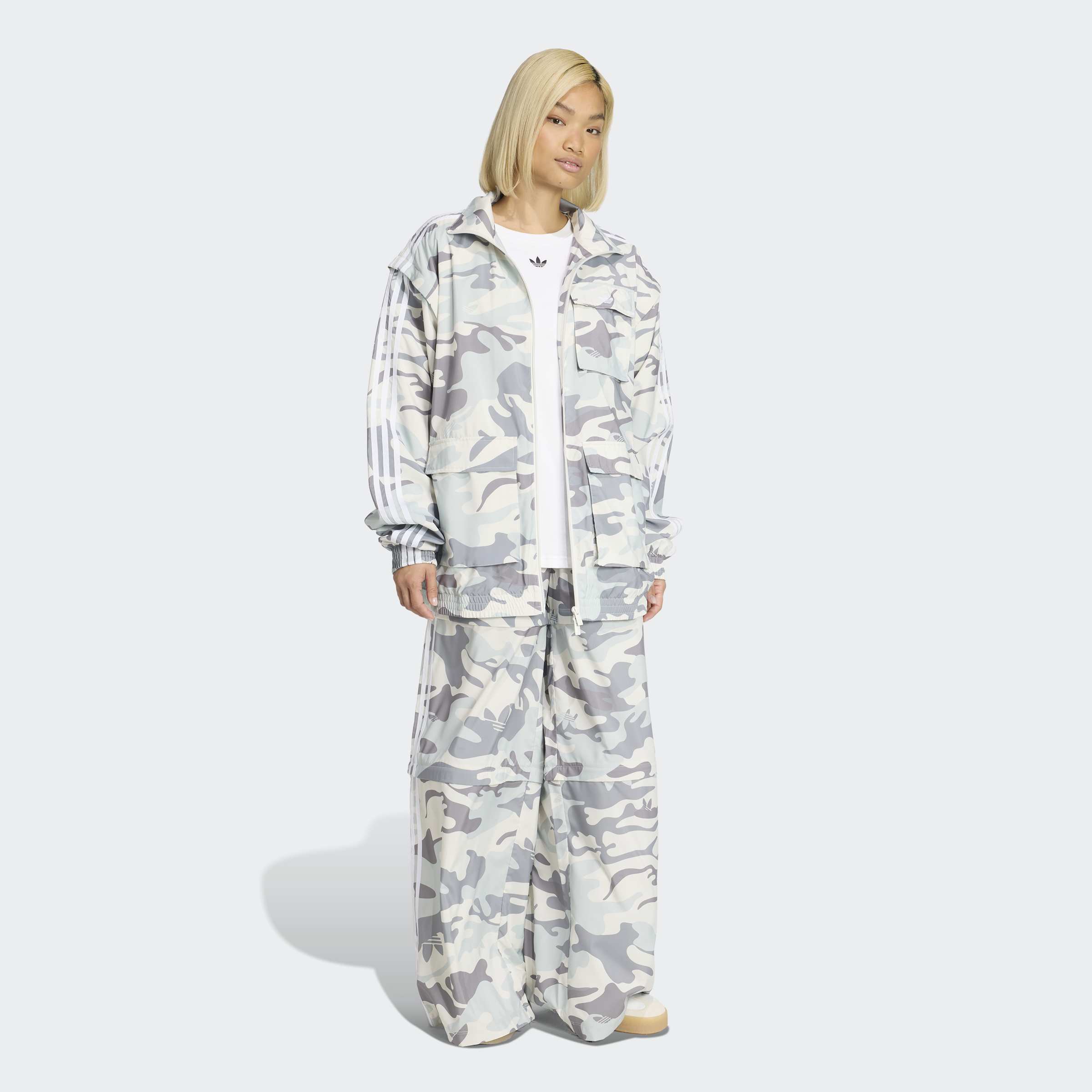 אדידס ג'קט CAMO ADILENIUM CARGO לנשים