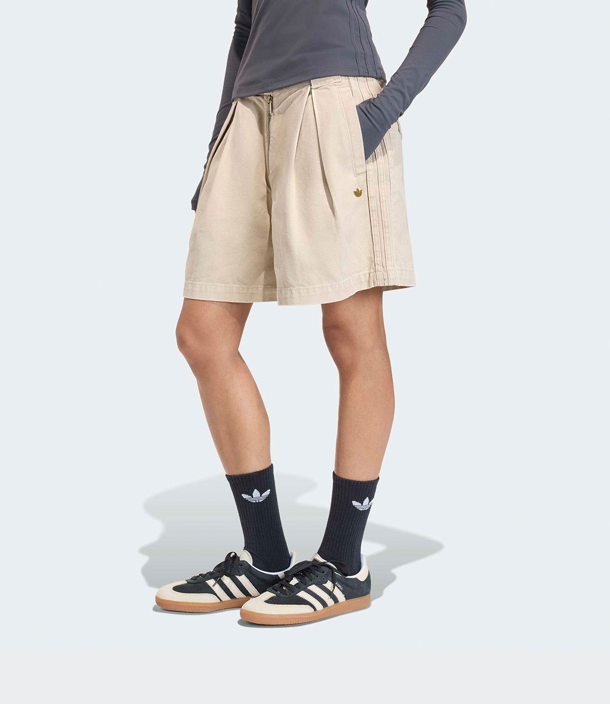 אדידס מכנסיים קצרים CANVAS LOOSE לנשים
