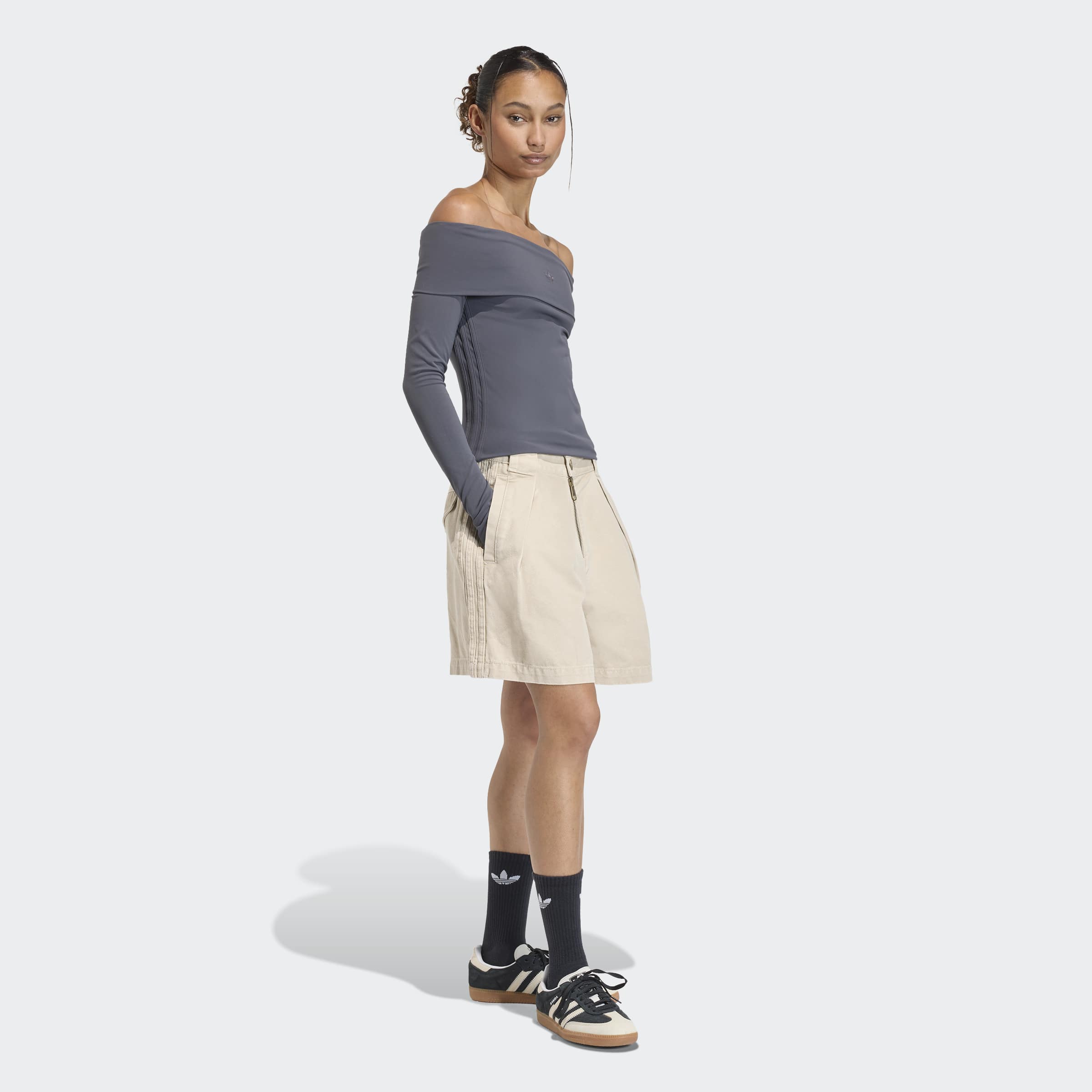 אדידס מכנסיים קצרים CANVAS LOOSE לנשים