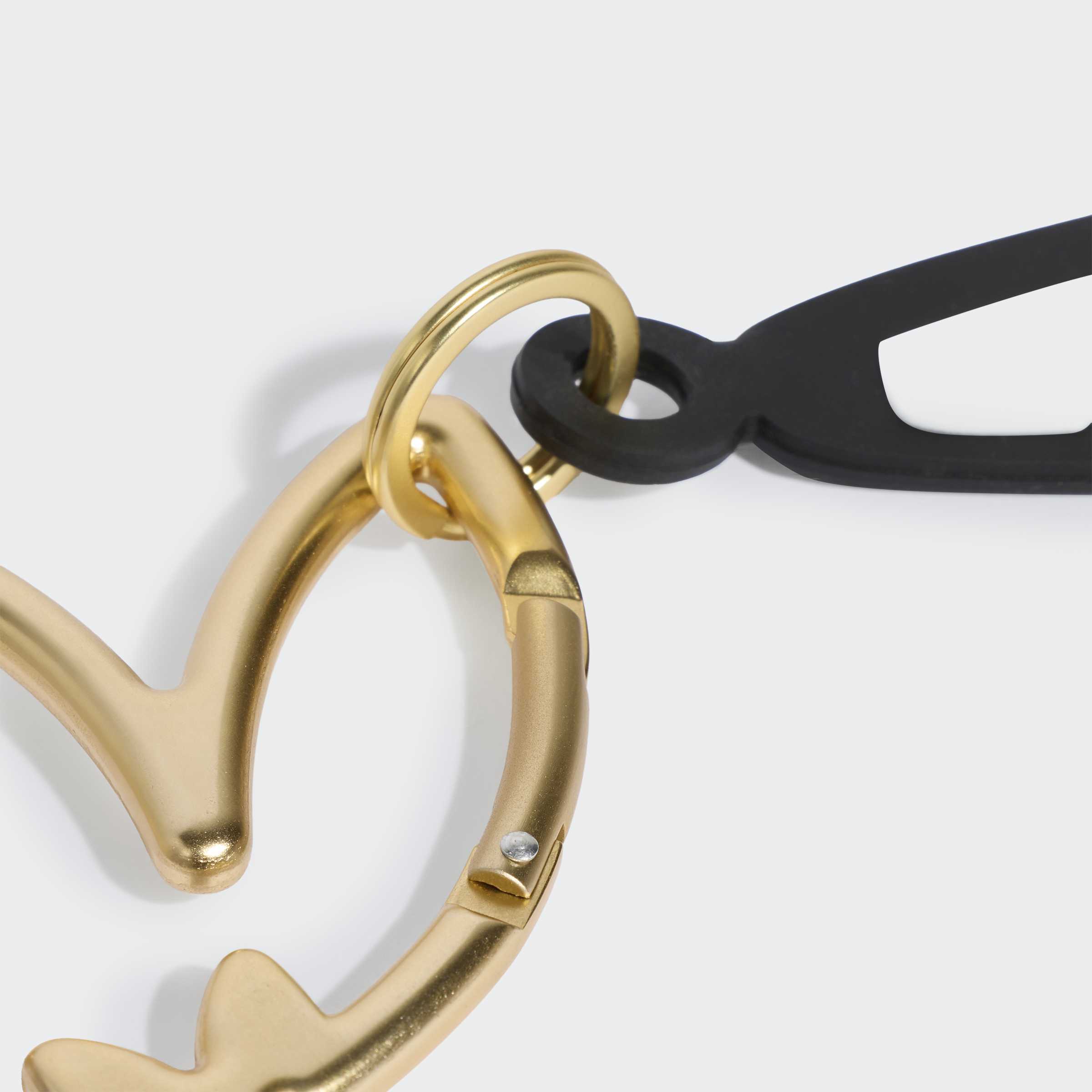 אדידס מחזיק מפתחות יוניסקס