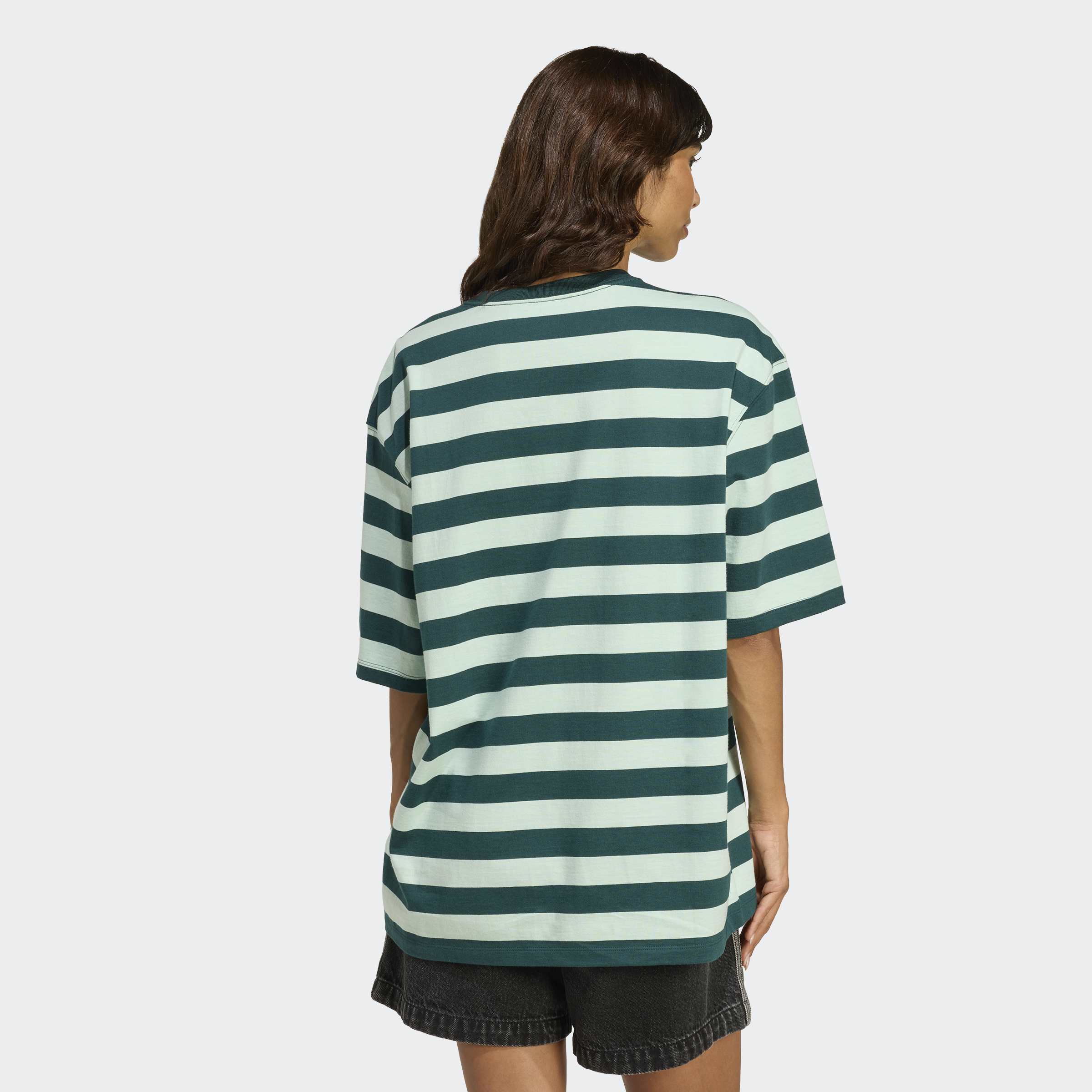 אדידס טישרט STRIPED SS לנשים