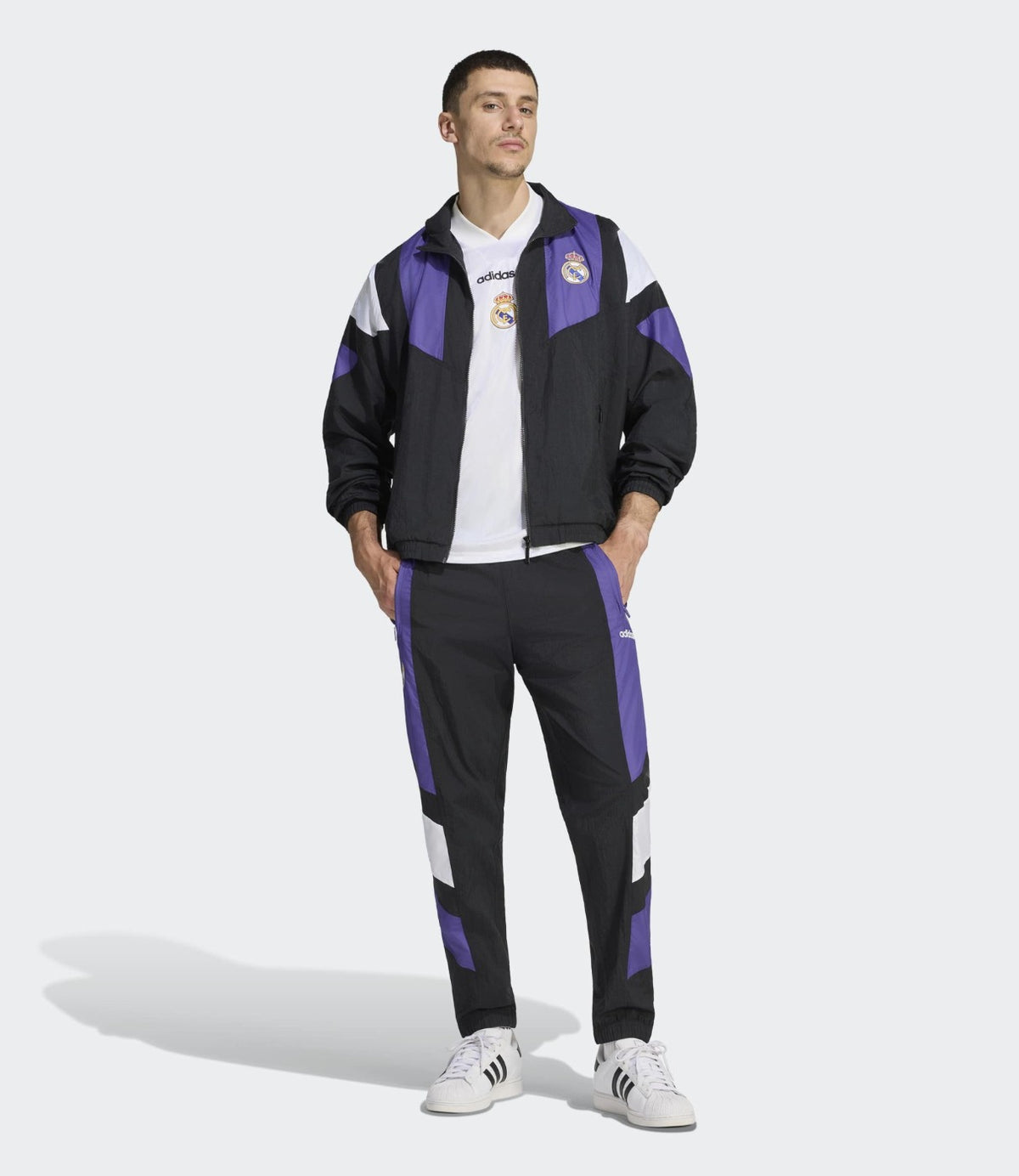 ADIDAS TRACK TOP בצבע שחור - CHOZEN