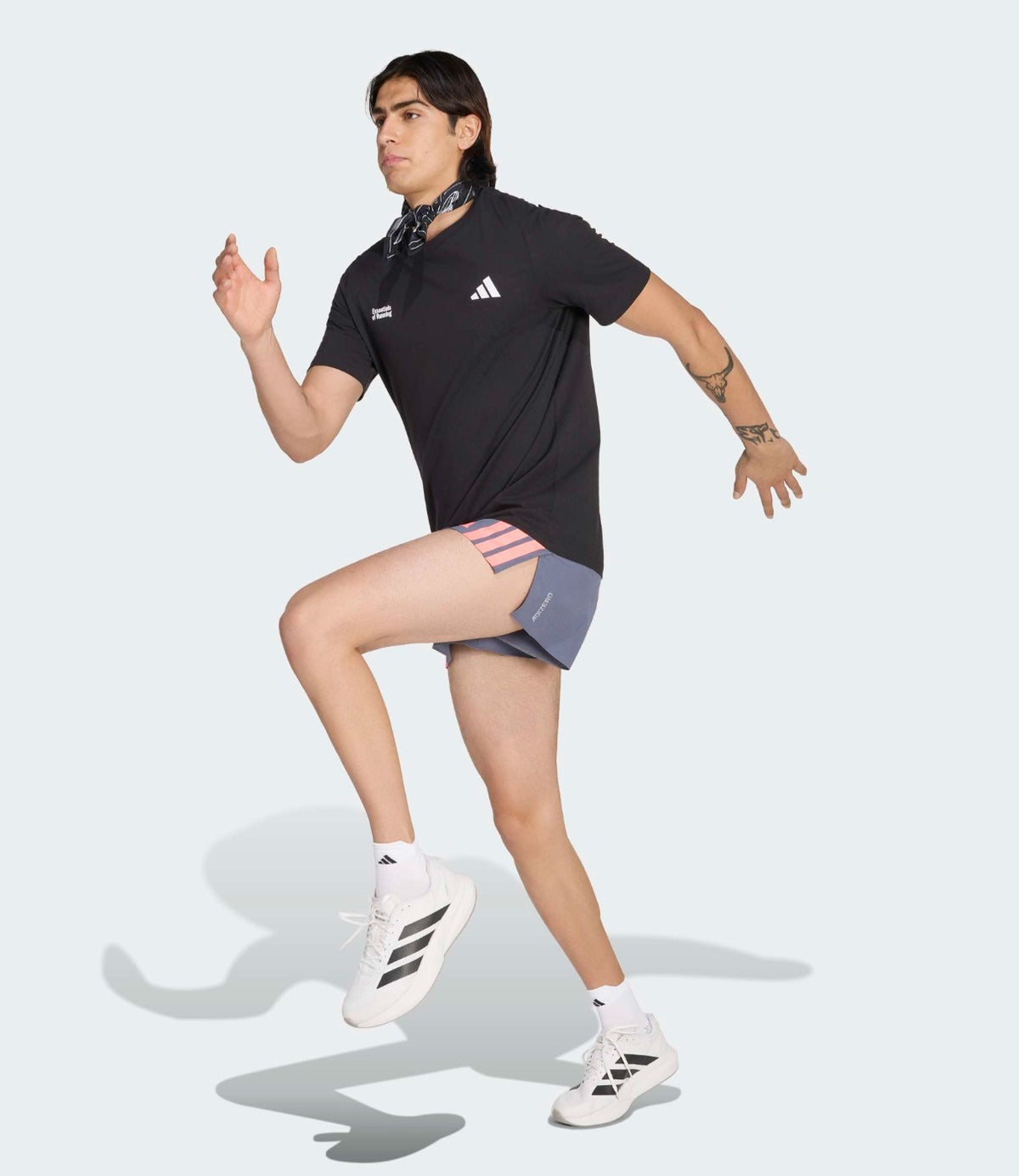 ADIDAS מכנסיים קצרים בצבע אוניקס - CHOZEN