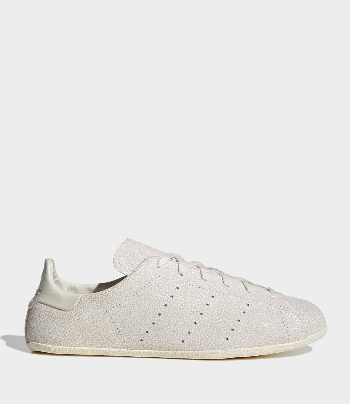 אדידס סניקרס STAN SMITH LO PRO לנשים