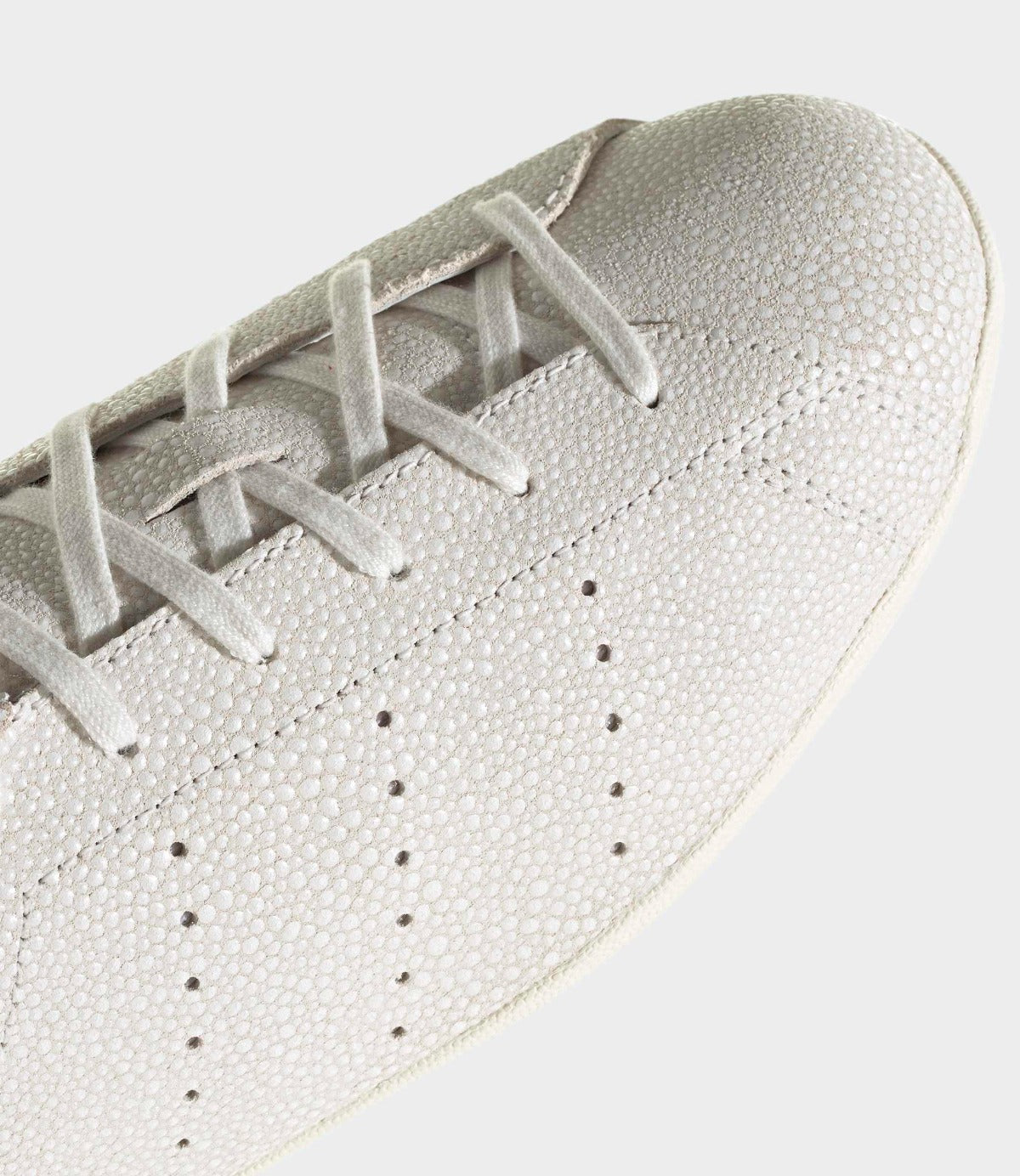 אדידס סניקרס STAN SMITH LO PRO לנשים