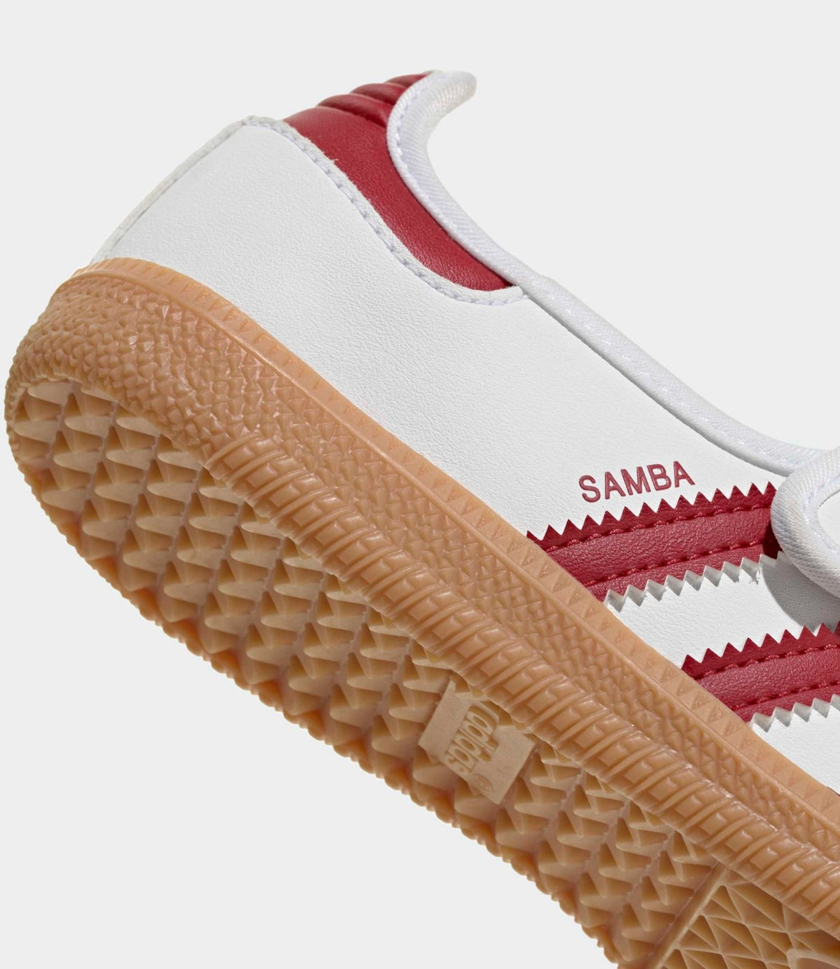 ADIDAS סניקרס בצבע לבן - CHOZEN