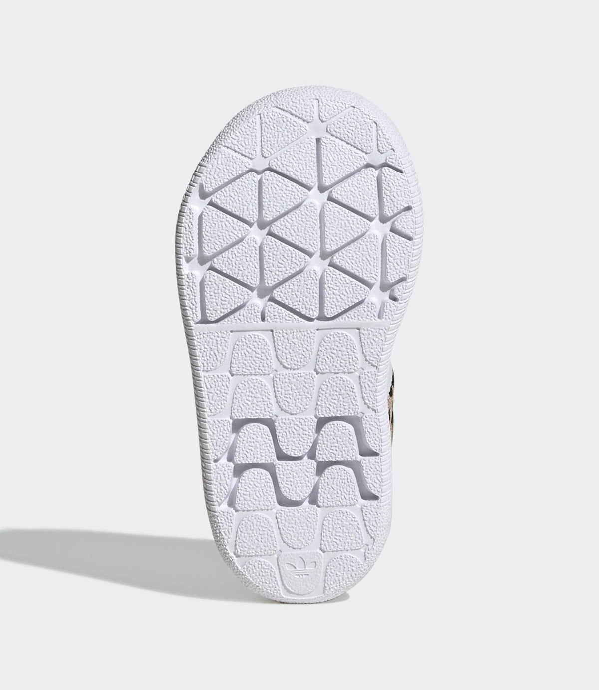 ADIDAS סניקרס בצבע בז' - CHOZEN