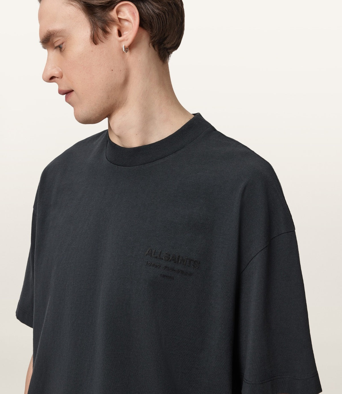ALLSAINTS טי שירט קצרה בצבע אפור - CHOZEN