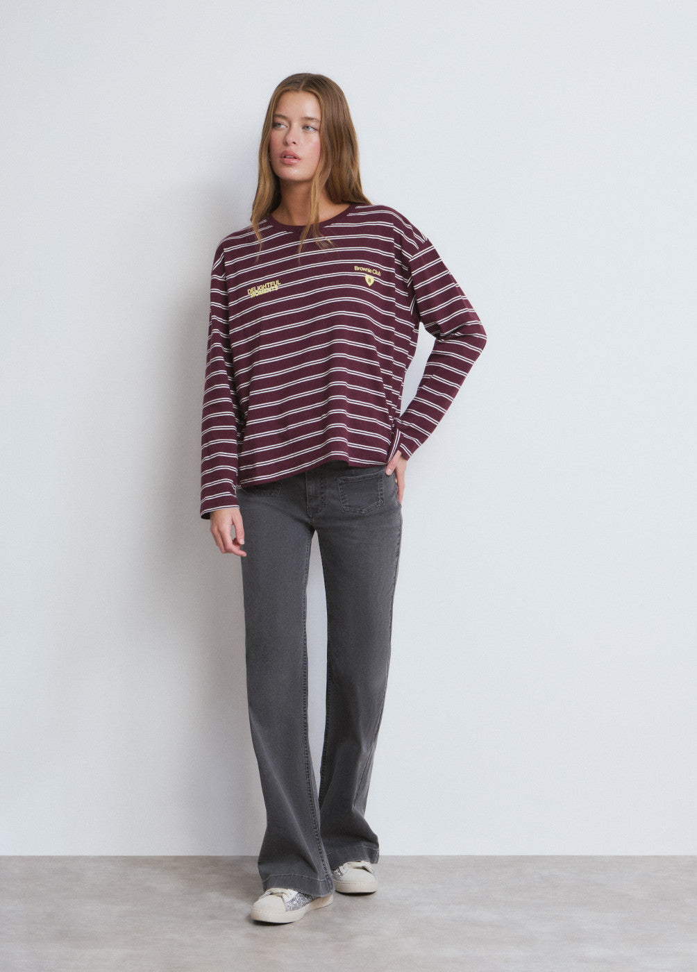 בראוני חולצה ארוכה לנשים