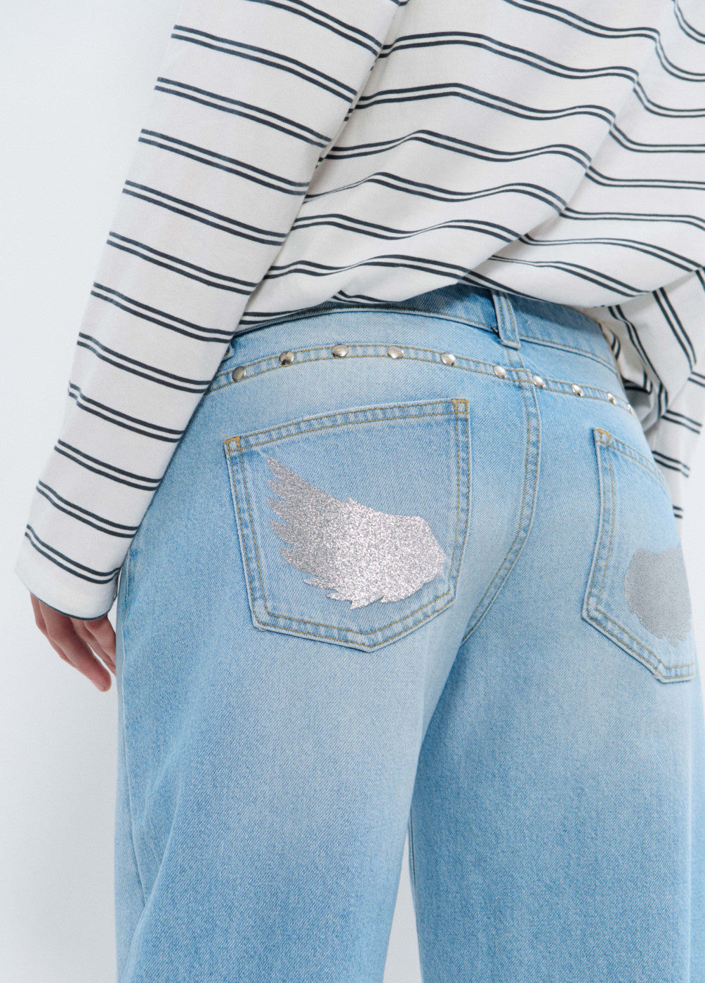 בראוני ג'ינס בגזרה נמוכה לנשים