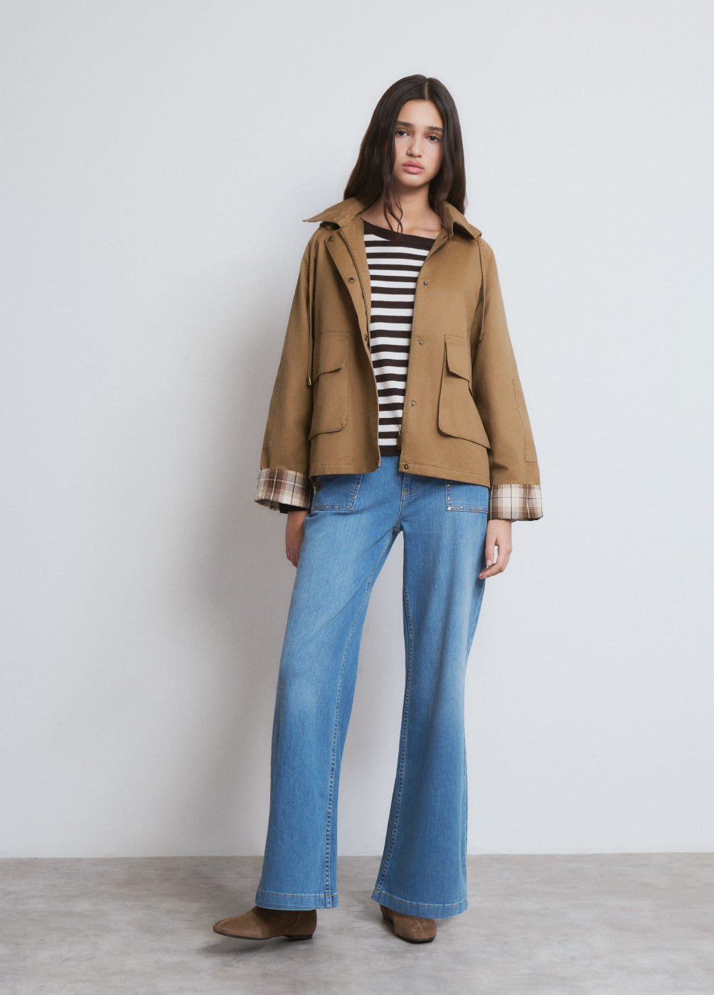 בראוני ג'קט לנשים