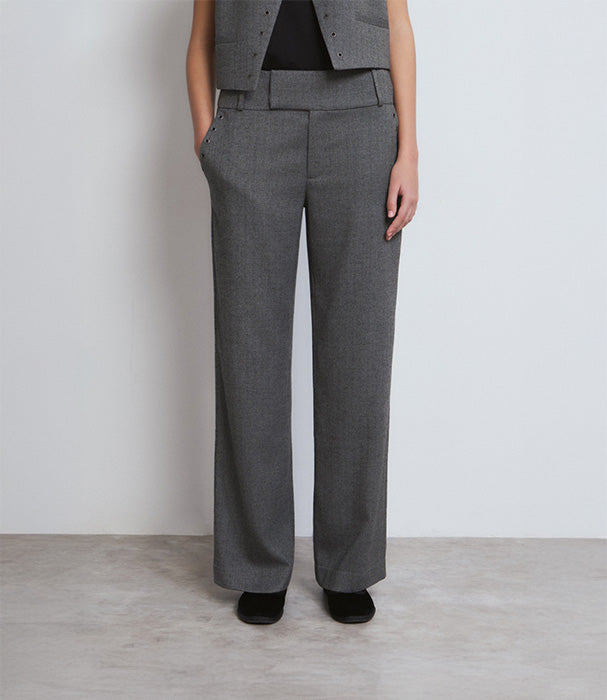 בראוני מכנסיים ארוכים לנשים