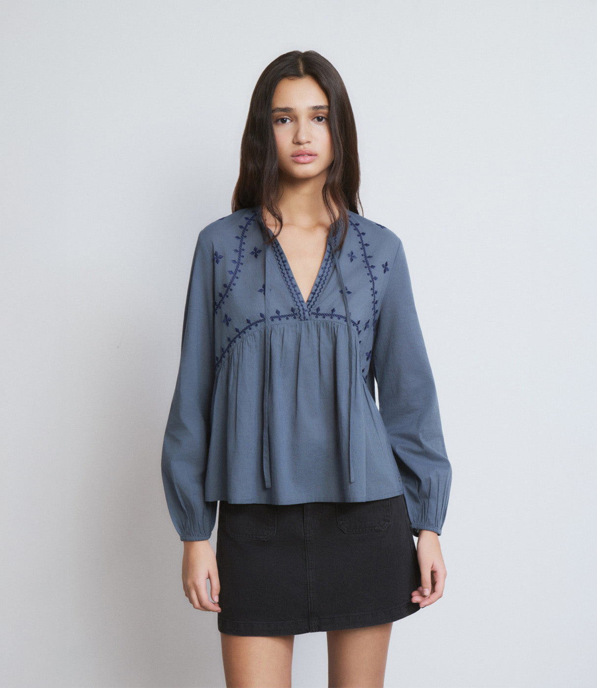 בראוני חולצה ארוכה לנשים