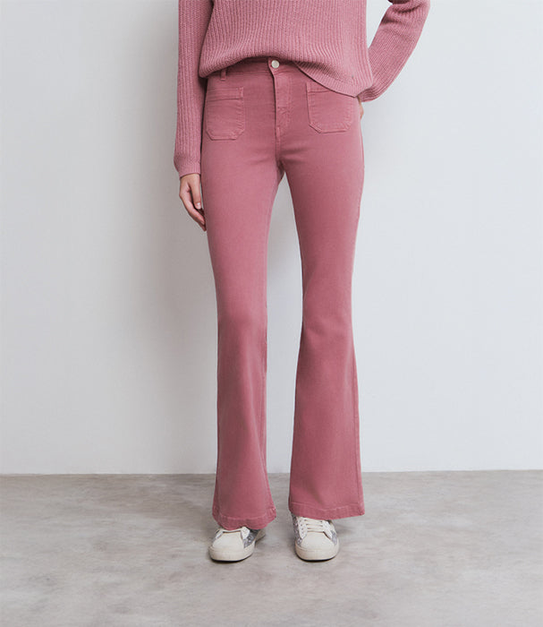 בראוני מכנסיים ארוכים לנשים