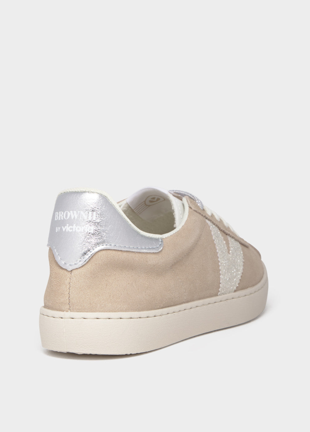 בראוני סניקרס לנשים