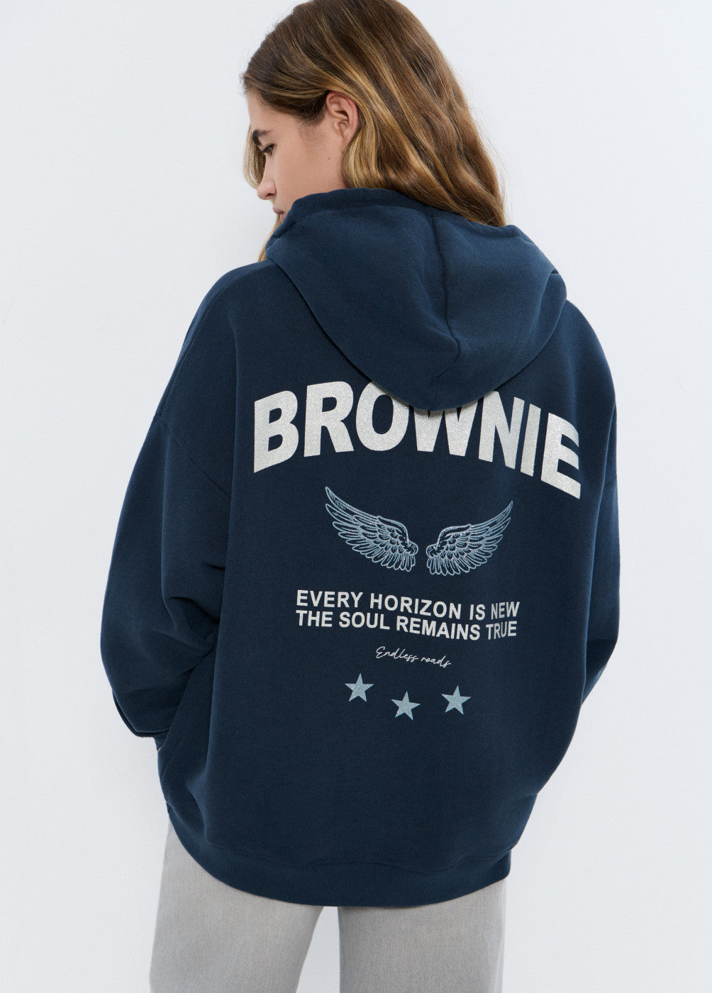 בראוני סווטשירט לנשים