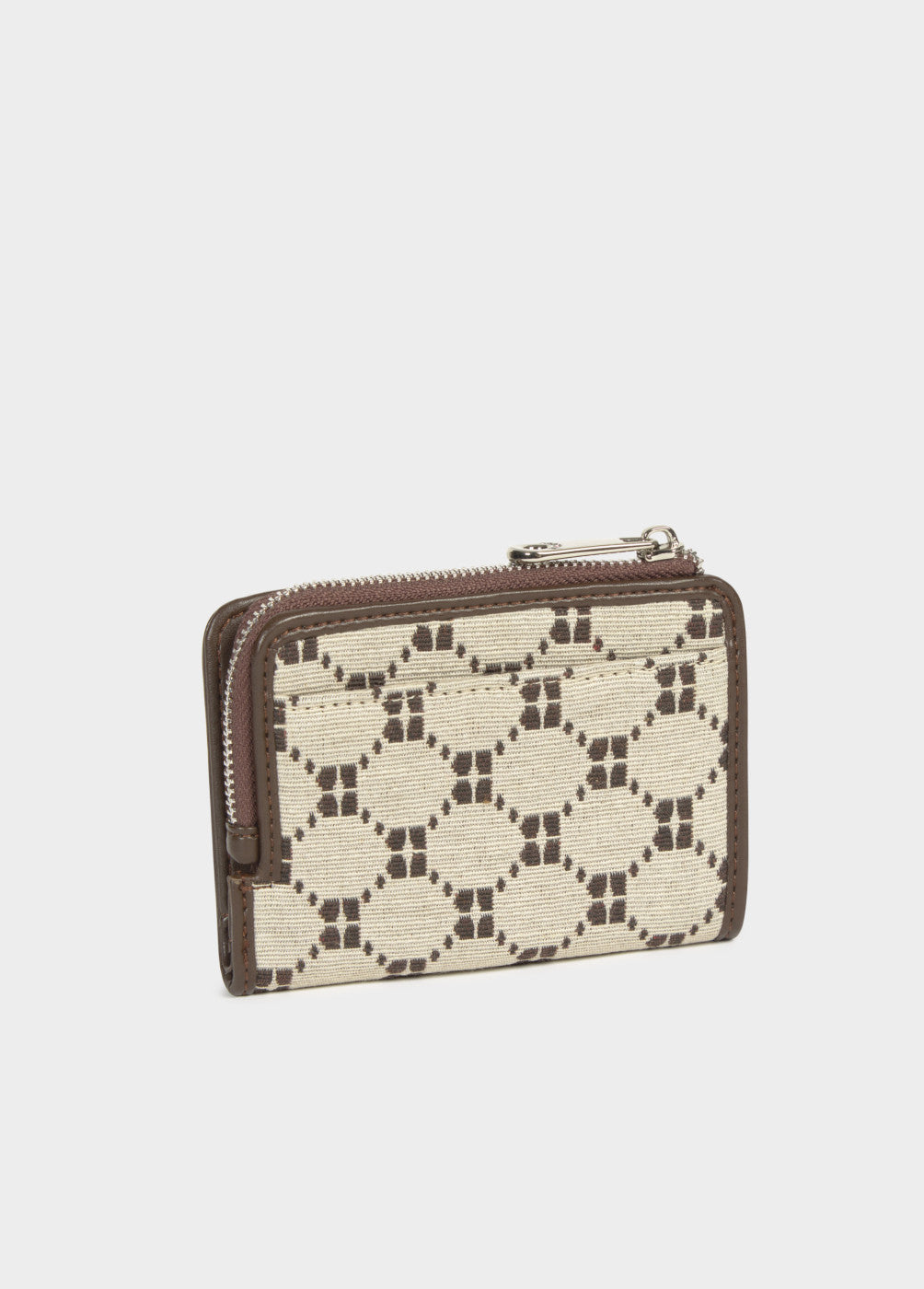 ארנק קטן לנשים מבד בצבע בז' עם הדפס גאומטרי חום וסגירת רוכסן, עיצוב אלגנטי ואופנתי