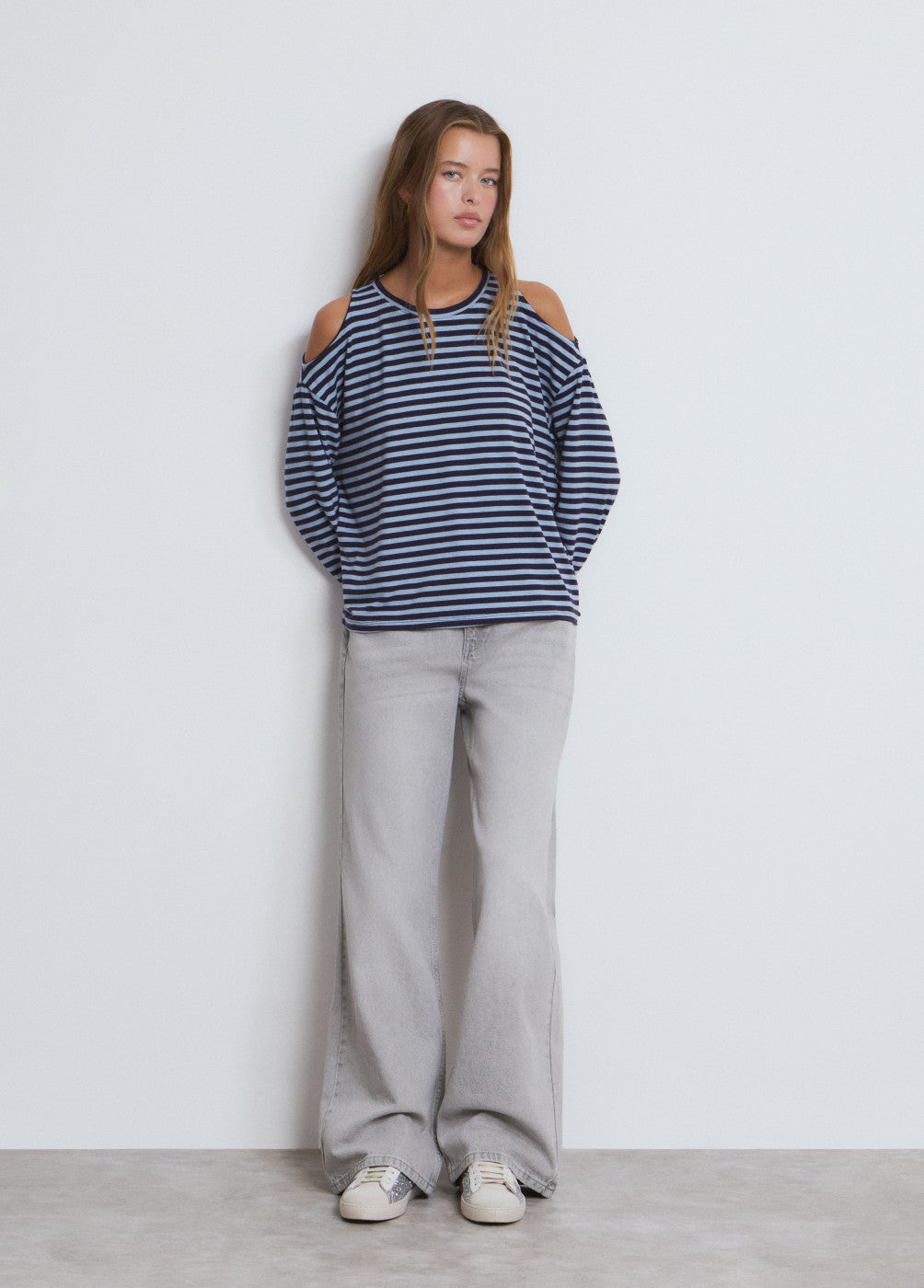 בראוני חולצה ארוכה לנשים