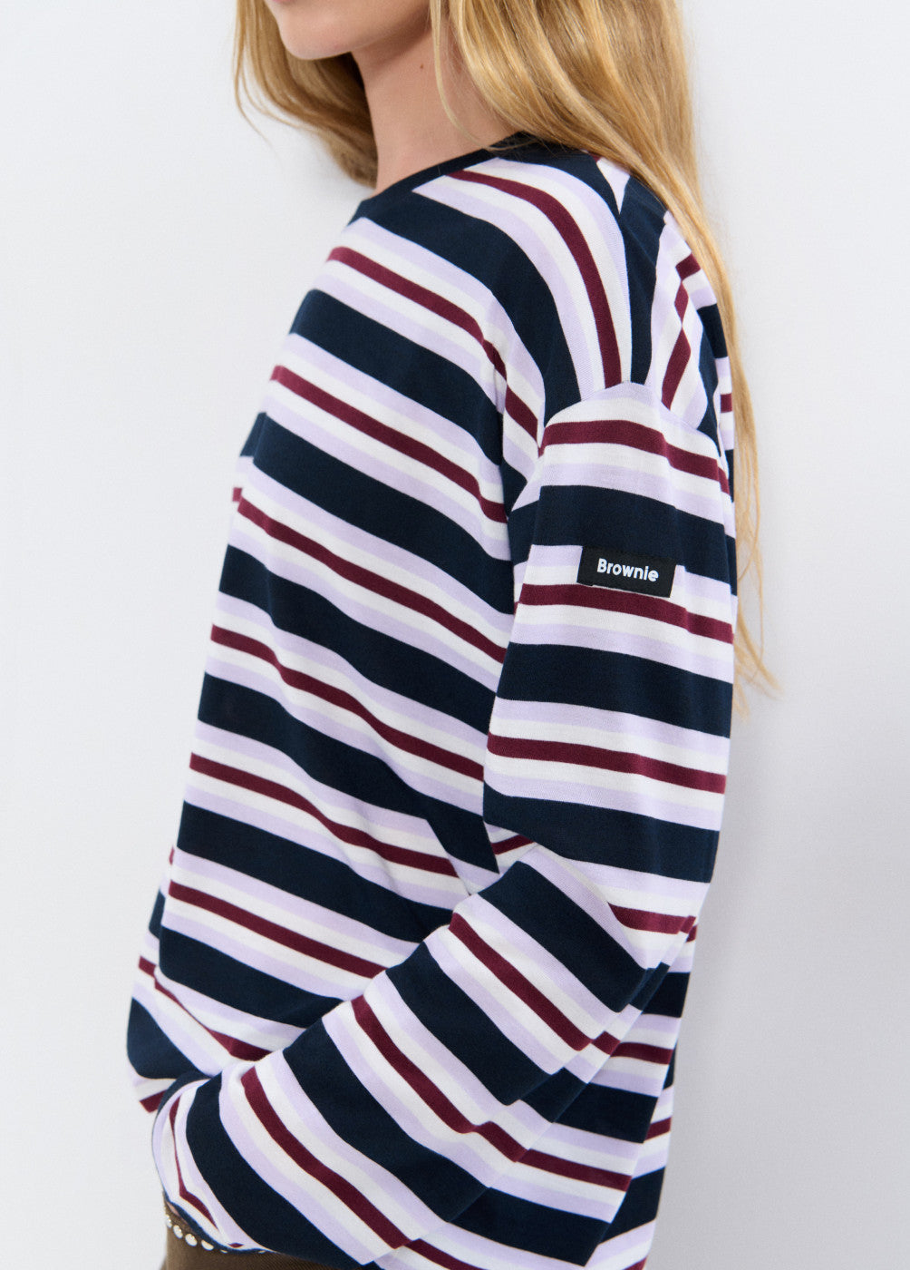 בראוני חולצה ארוכה לנשים