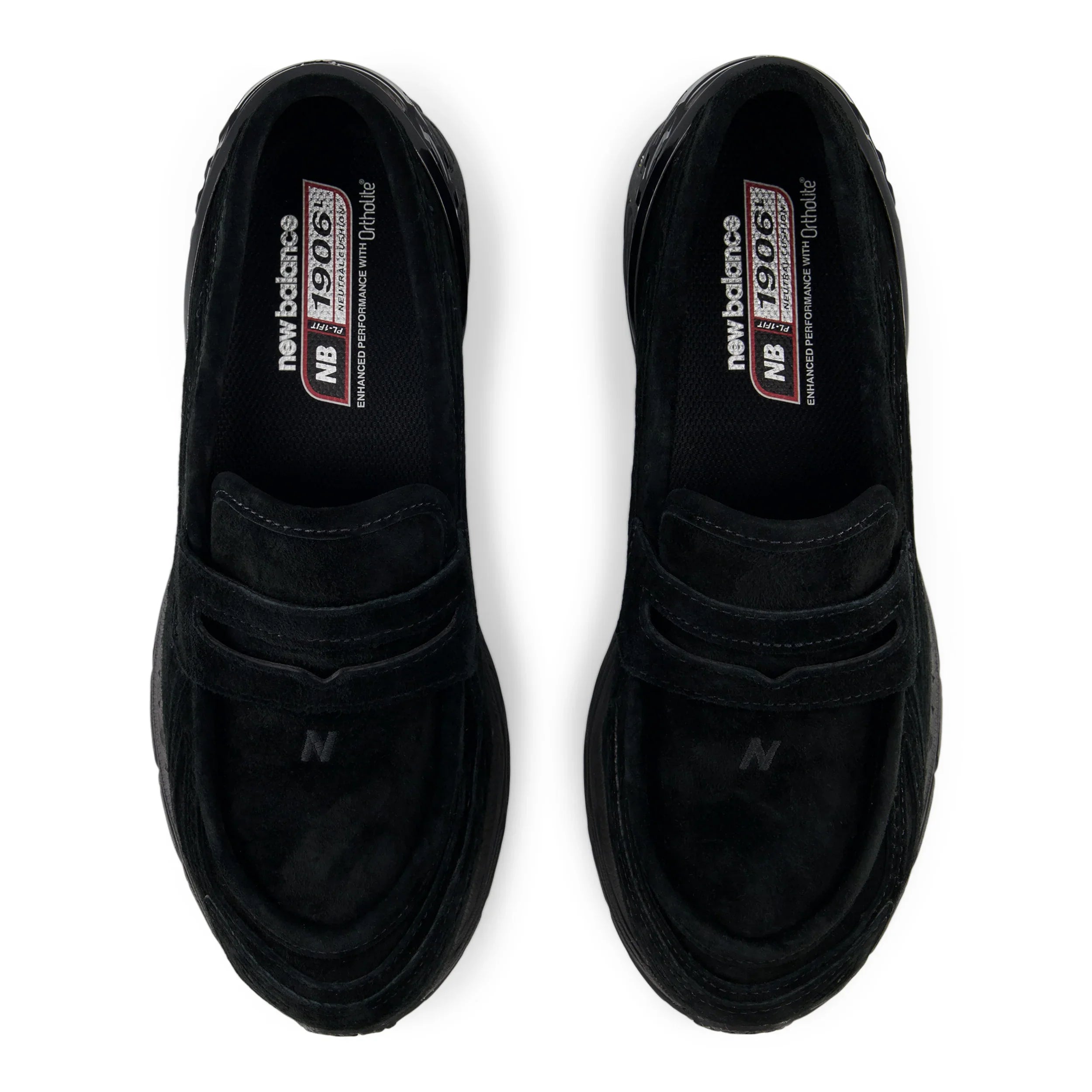 נעלי מוקסין שחורות מזמש דגם 1906 New Balance, מבט עליון, לוגו N גלוי