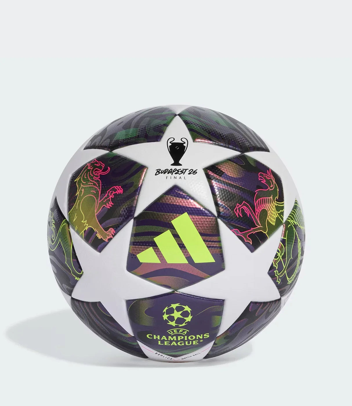כדורגל סגול עם כוכבים לבנים, לוגו ליגת האלופות וגביע בודפשט 2026