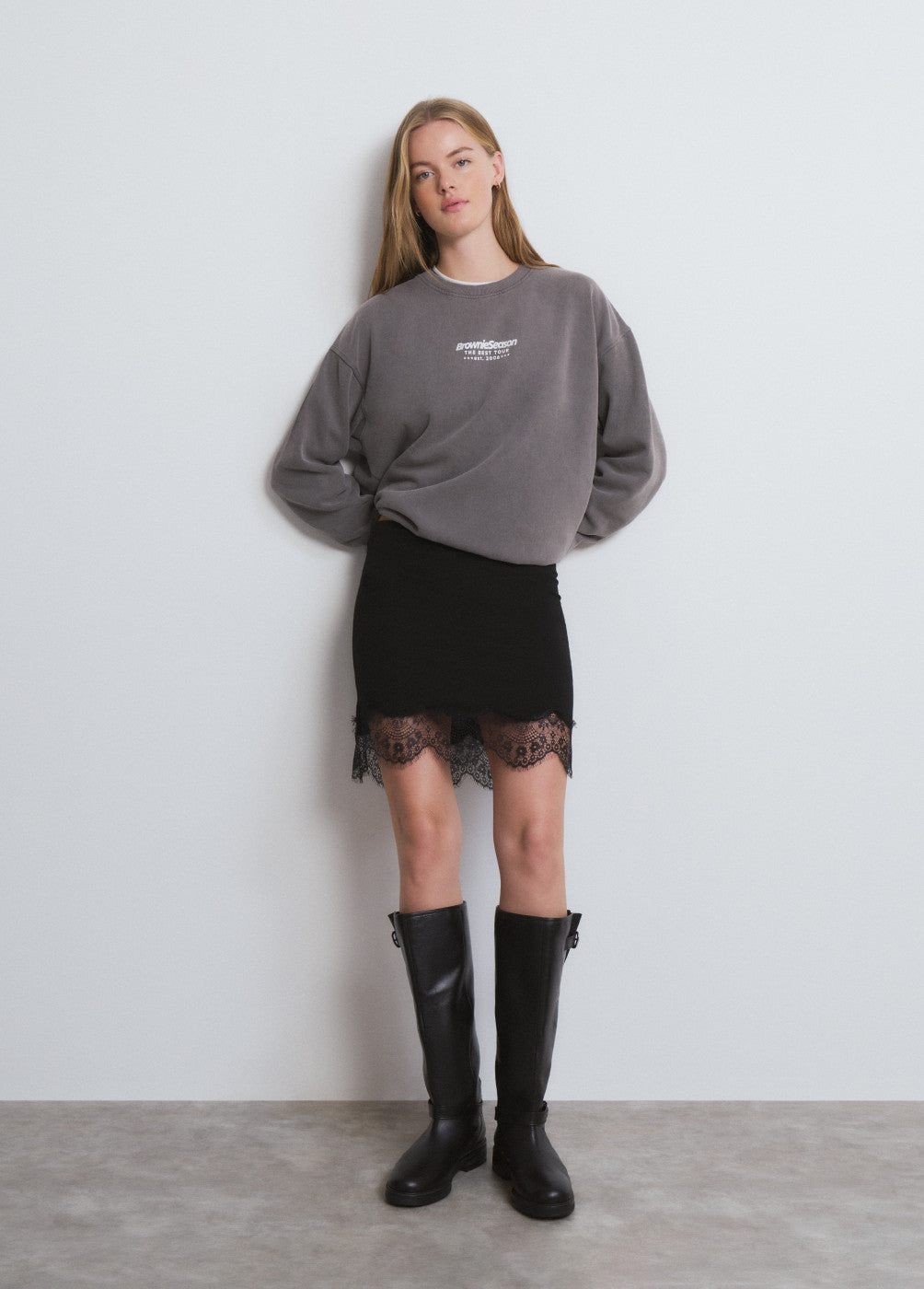 בראוני חצאית מיני לנשים