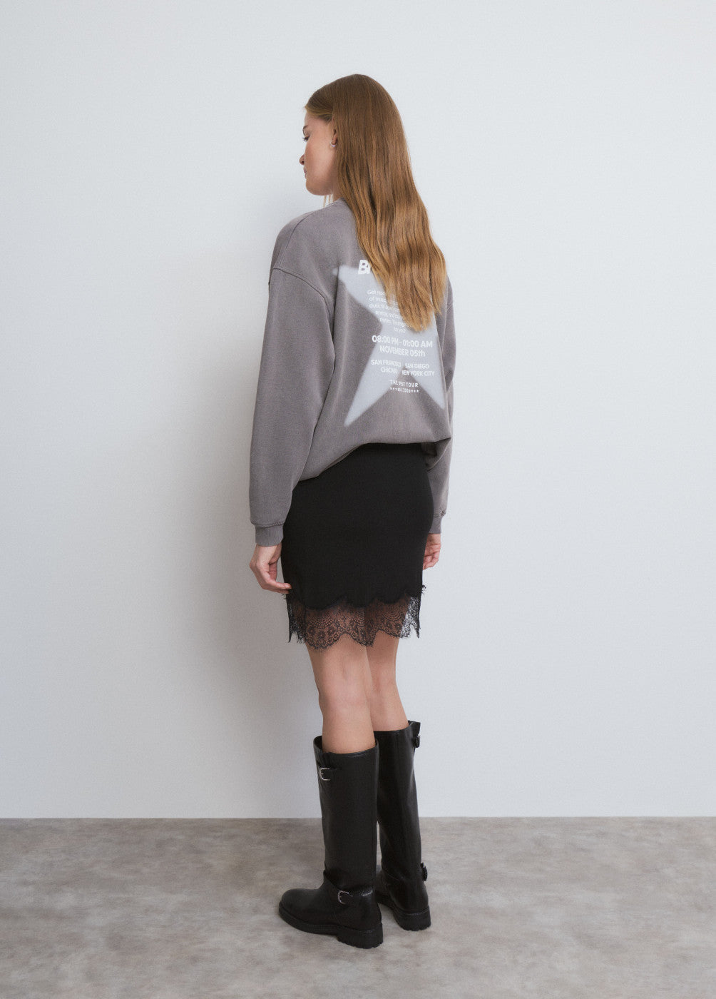 בראוני חצאית מיני לנשים