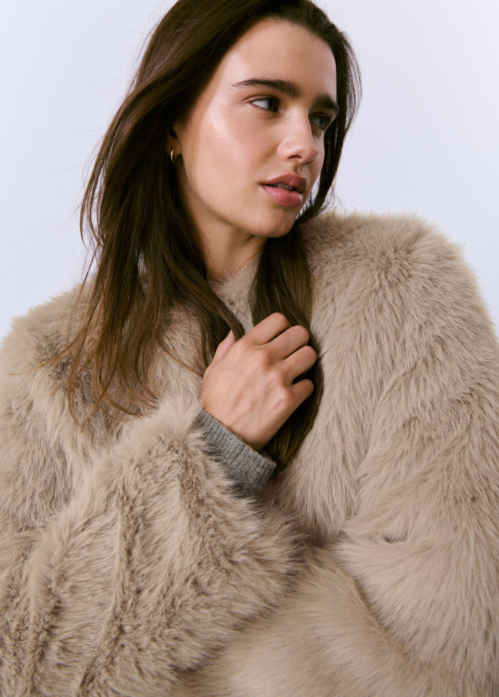 בראוני מעיל פרוותי לנשים - CHOZEN