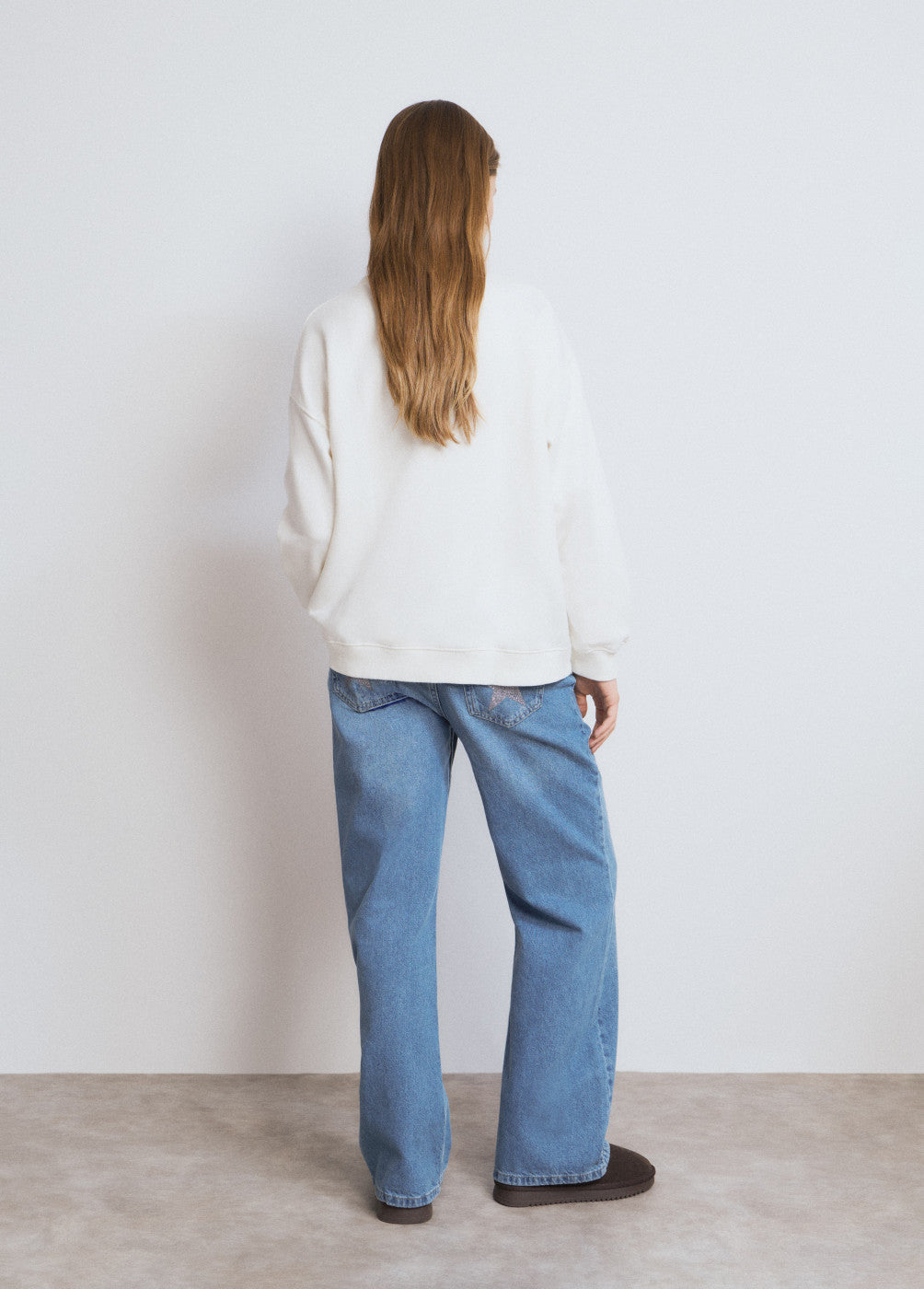 בראוני סווטשירט לנשים