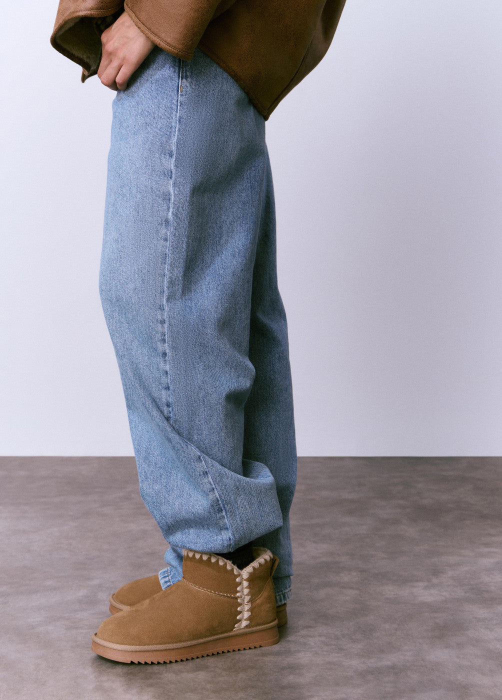 בראוני מגפיים נמוכות לנשים