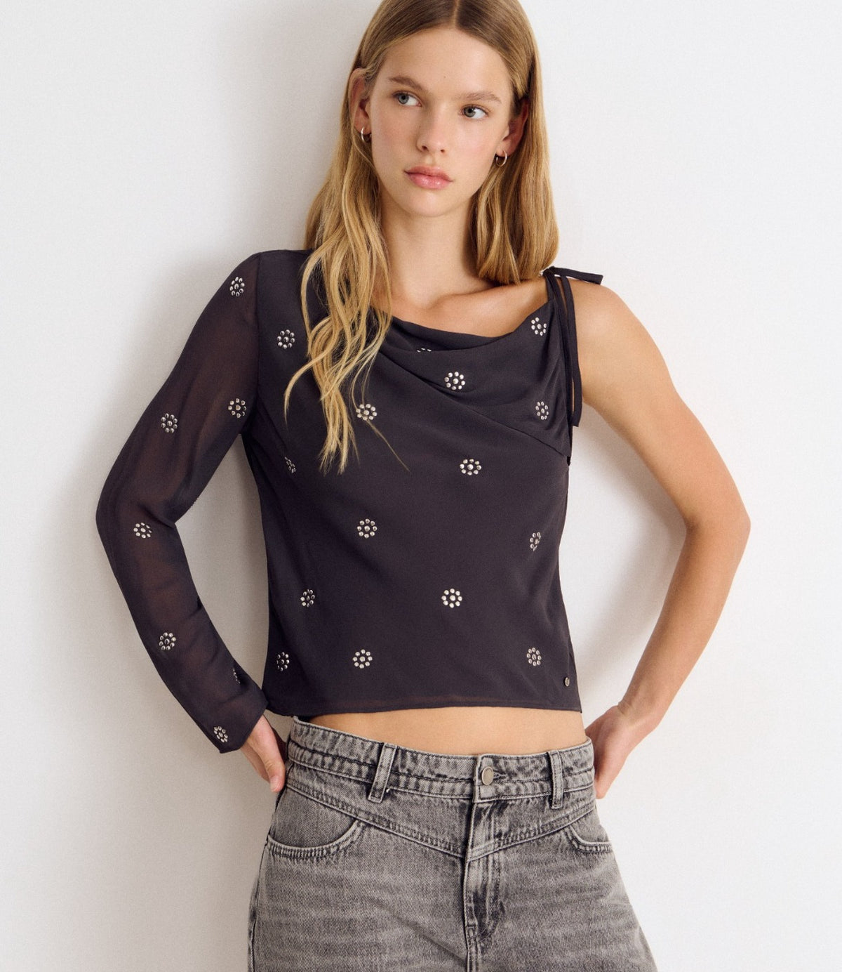 BROWNIE BLOUSE - CHOZEN